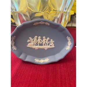 Vintage Wedgewood Jasperware Dancing Cherubs vintage jewelry tray